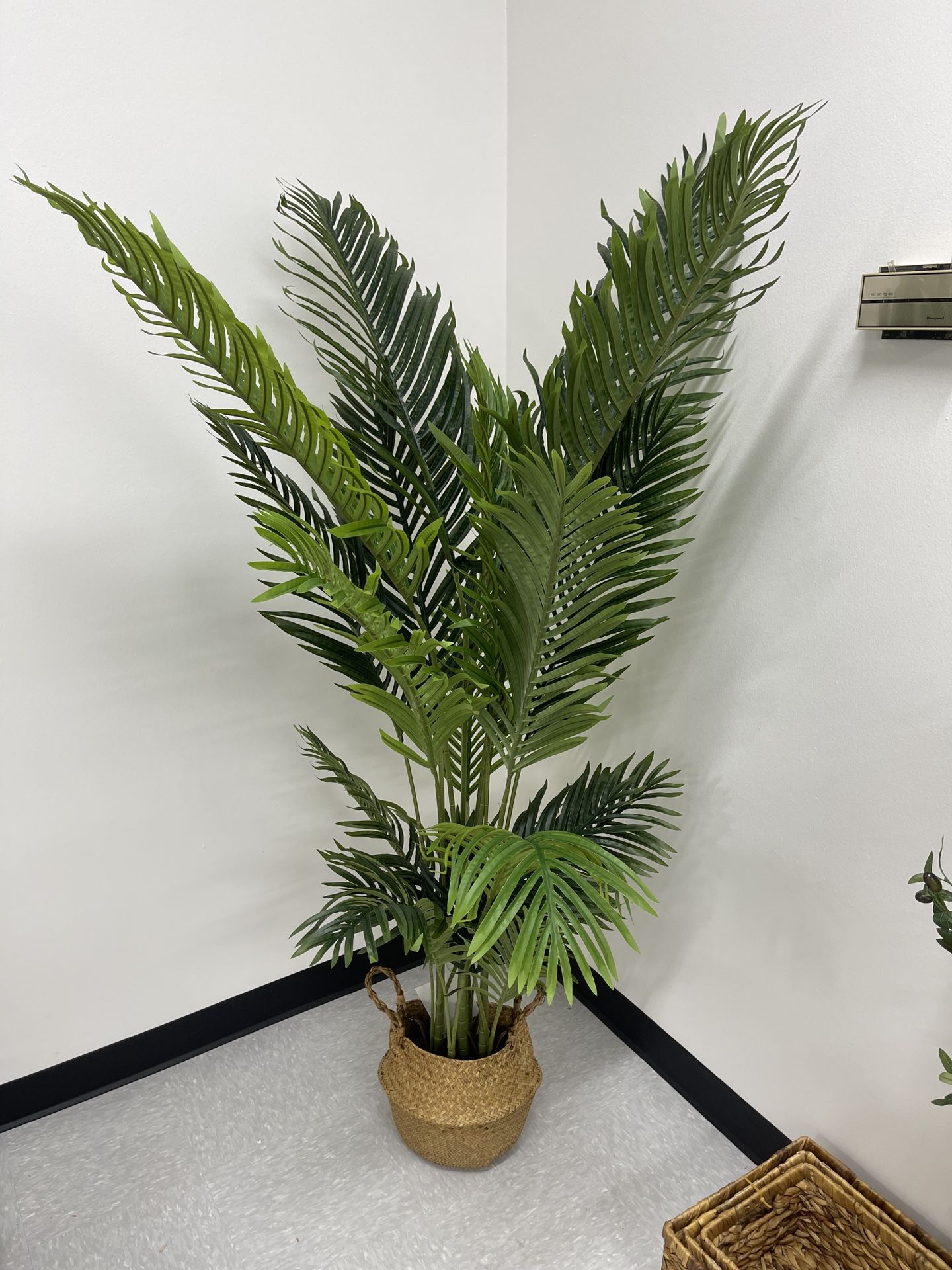 Artificial Areca Palm Plant 6 Feet Fake Palm Tree with 20 Trunks Faux Tree for Indoor Outdoor Modern Decoration Feaux Dypsis Lutescens Plants in Pot f