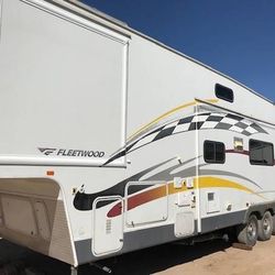 Toy Hauler 40ft With Slides 