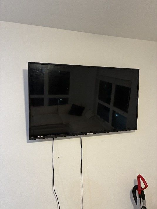 3 (55 In) TV FOR $200 MUST GO Today