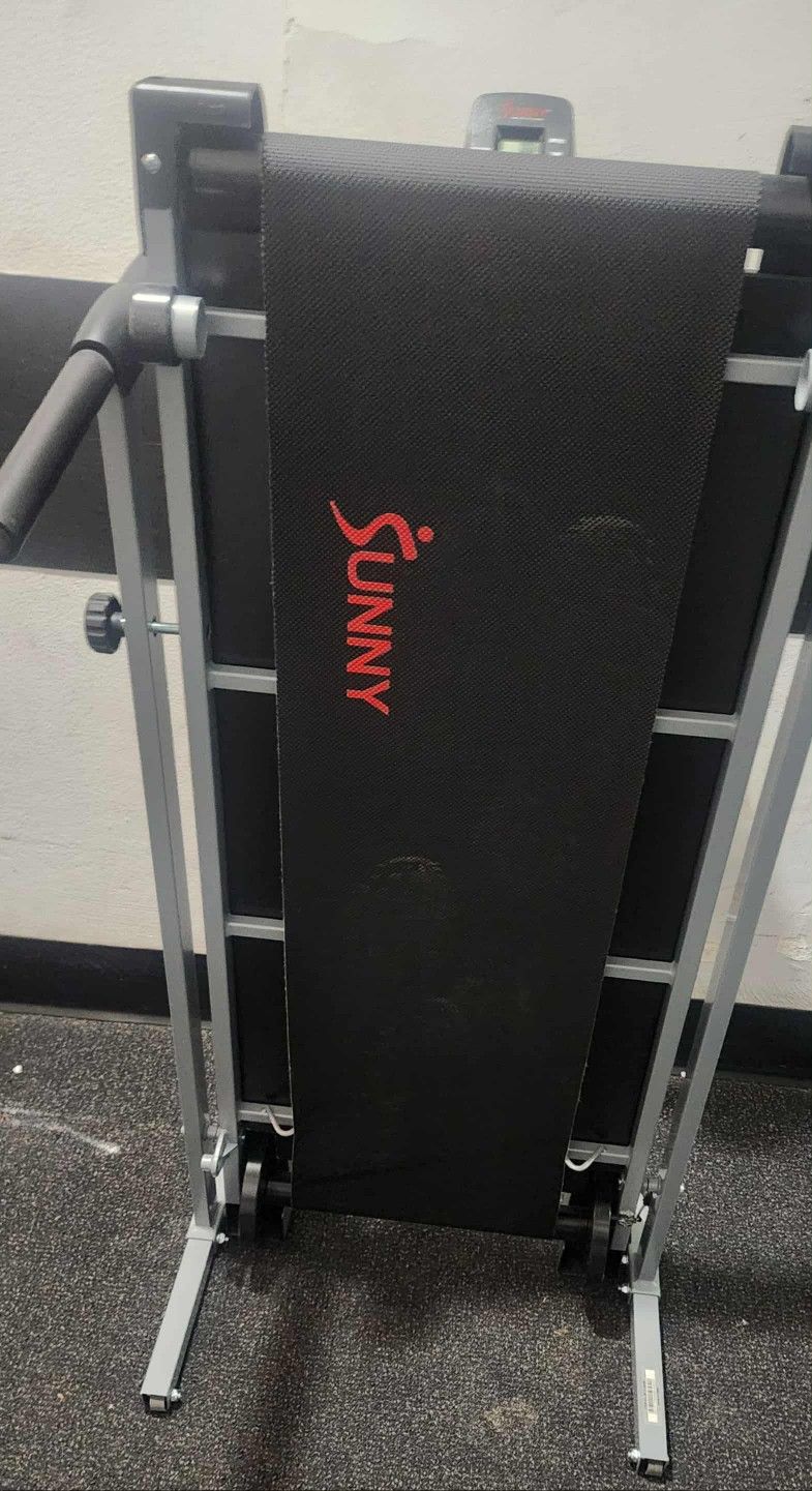 Sunny Health & Fitness Manual Walking Treadmill, likely model SF-T1407M