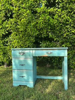 Vintage shabby chic vanity desk