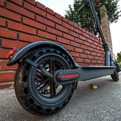 Electric scooter