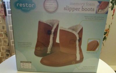 Restor style memory foam slipper boots brown small size 5-6