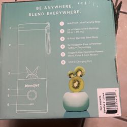 BLENDJET PORTABLE BLENDER ON THE GO (2in 1)