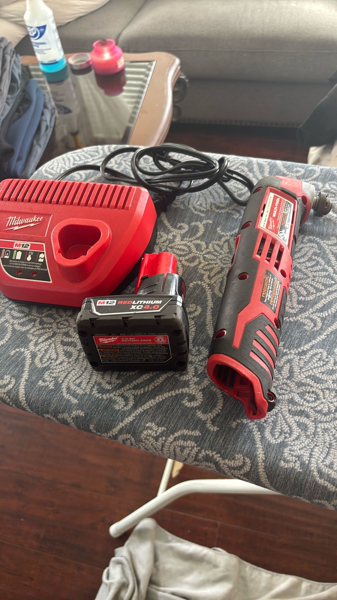 M12 Milwaukee Multi Tool