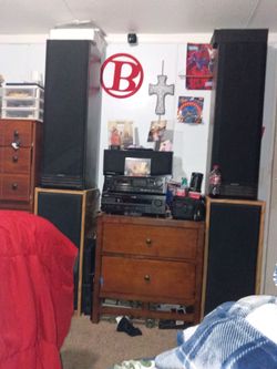 Kenwood Tower Speakers Pair with AV Receiver