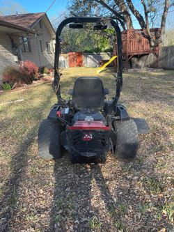 Grass tractor 🚜