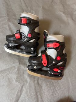 American Cougar Adjustable Hockey Skate - Black
