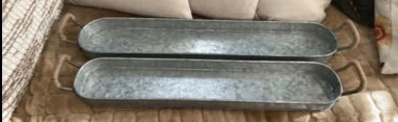 Set of 2 Galvanized Metal Trays with Rope Handles
