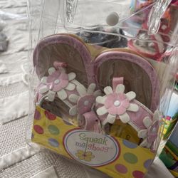 Squeak Me Shoes For Little Girl Size 5