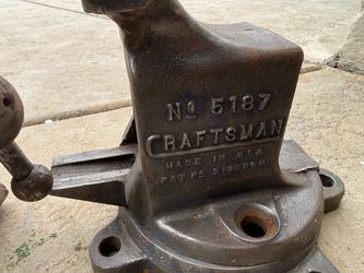 Craftsman vise, handle doesn’t turn