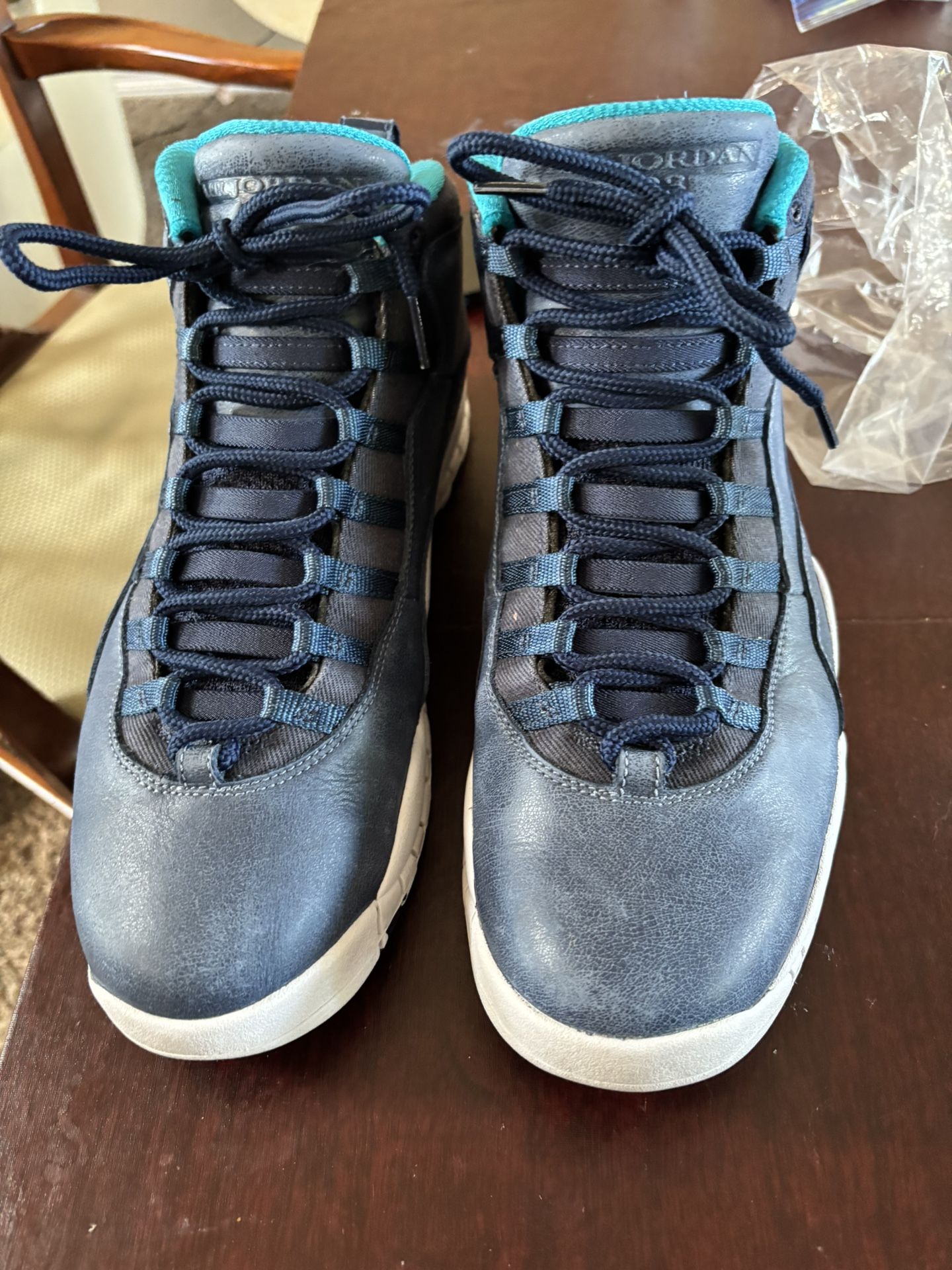 Air Jordan Retro 10 “LA”