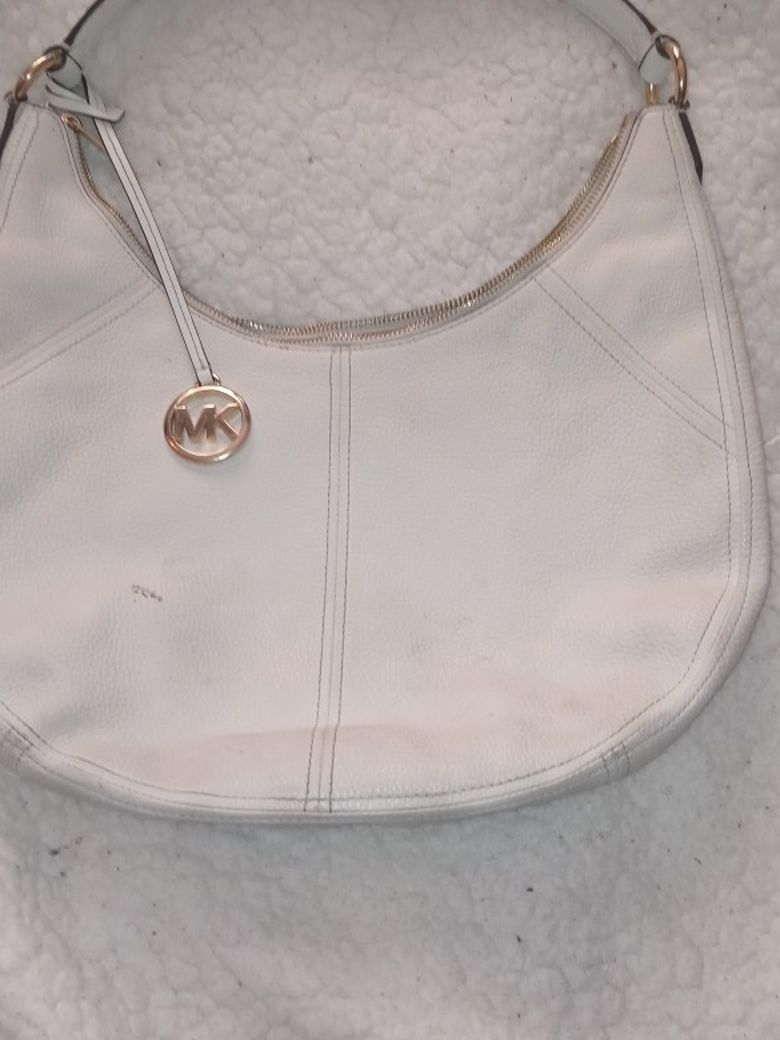 White Michael Kors Purse in Very Good Condition