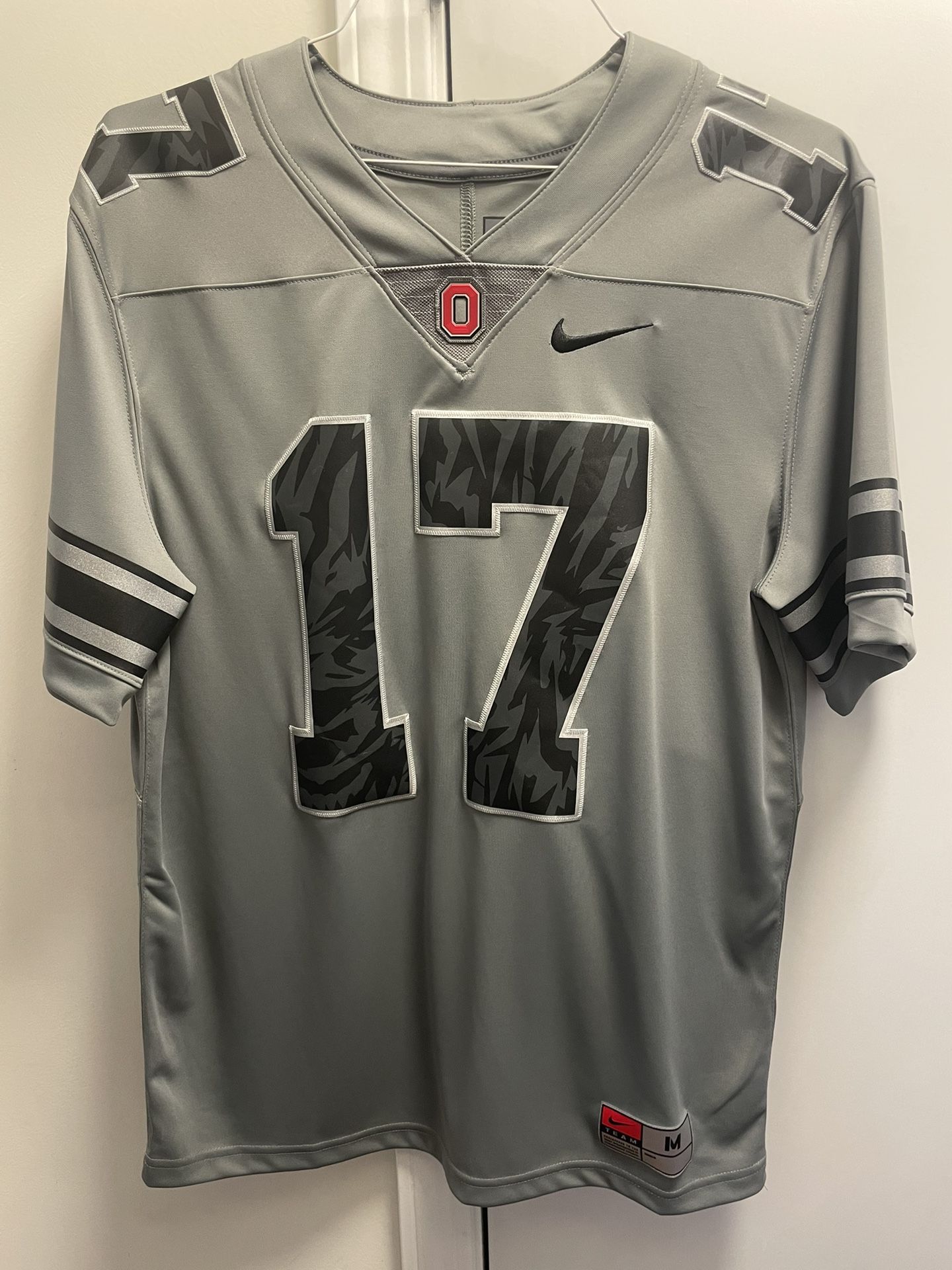 MENS NIKE OHIO STATE OSU BUCKEYES GREY LAND OF WOLVES UNLEASHED ALTERNATE FOOTBALL JERSEY MEDIUM