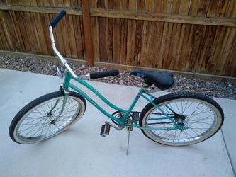 Vintage Murray beach cruiser bicycle