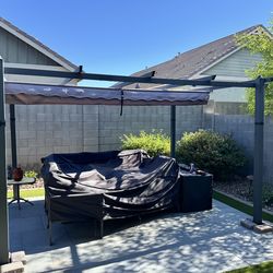 Pergola with slider top