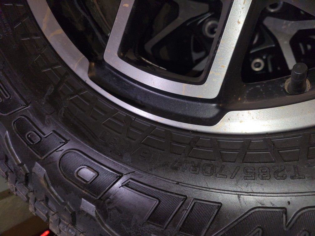 5 2025 Rubicon Wheels And Tires