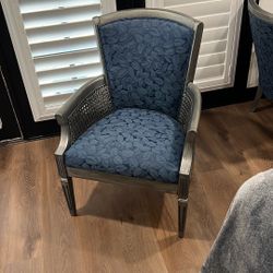 Accent Chair