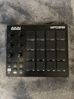 AKAI MIDI Controller 