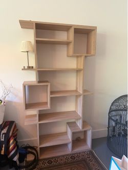 Wood veneer bookcase shelf
