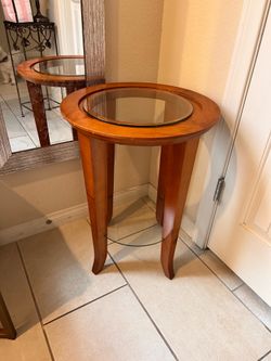 Decor round wood glass side table (flawed)
