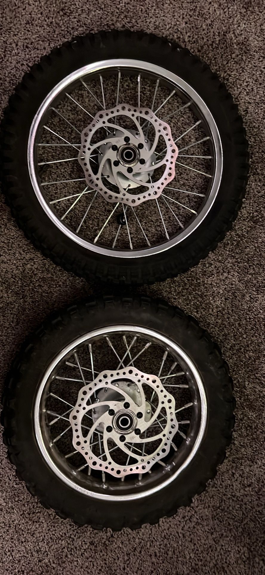 MX650 stock Wheels