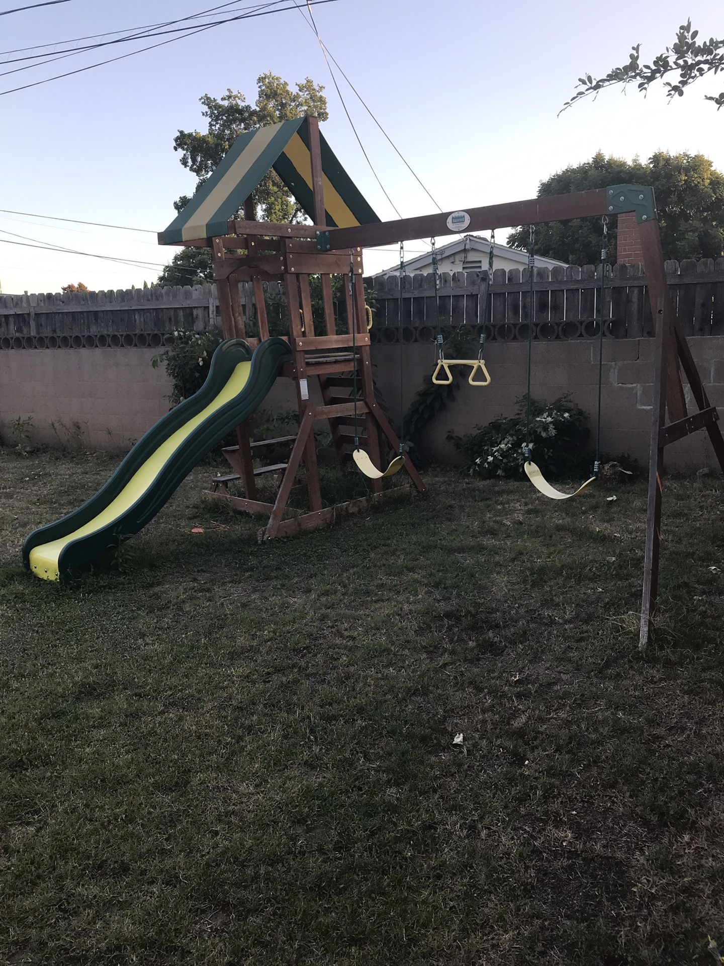 Swing set