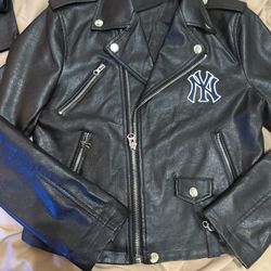 New York Yankees Leather Jacket!!!