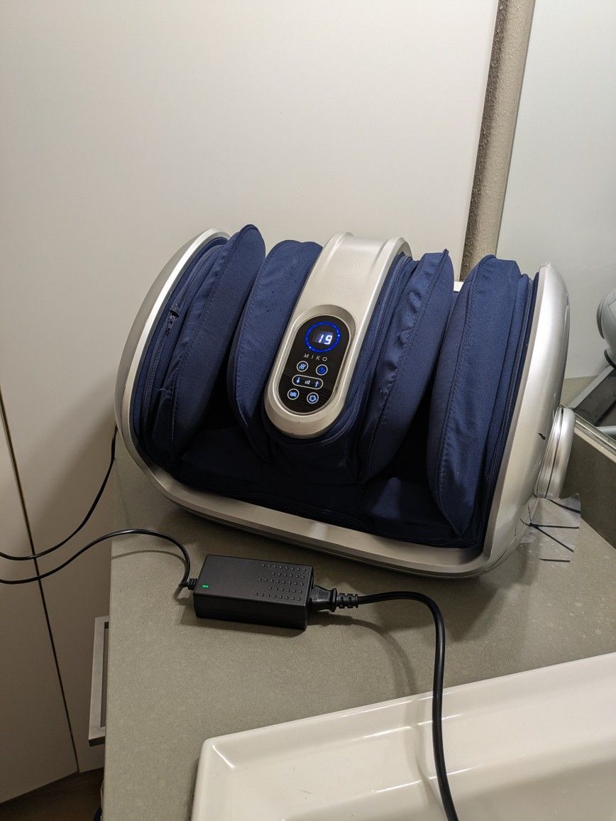 Miko Shiatsu Foot Massager Like Now Very Clean Everything Works Great π