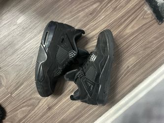Jordan 4 black cats