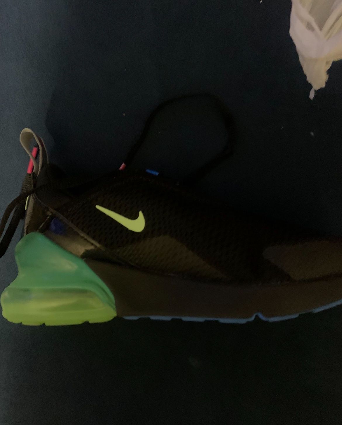 Nike Air Max 270 black ghost green