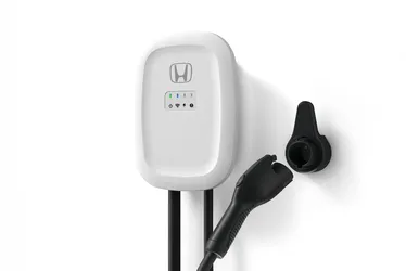 2026 OEM Honda Home Charging Station 48 amps $385 or Make An Offer