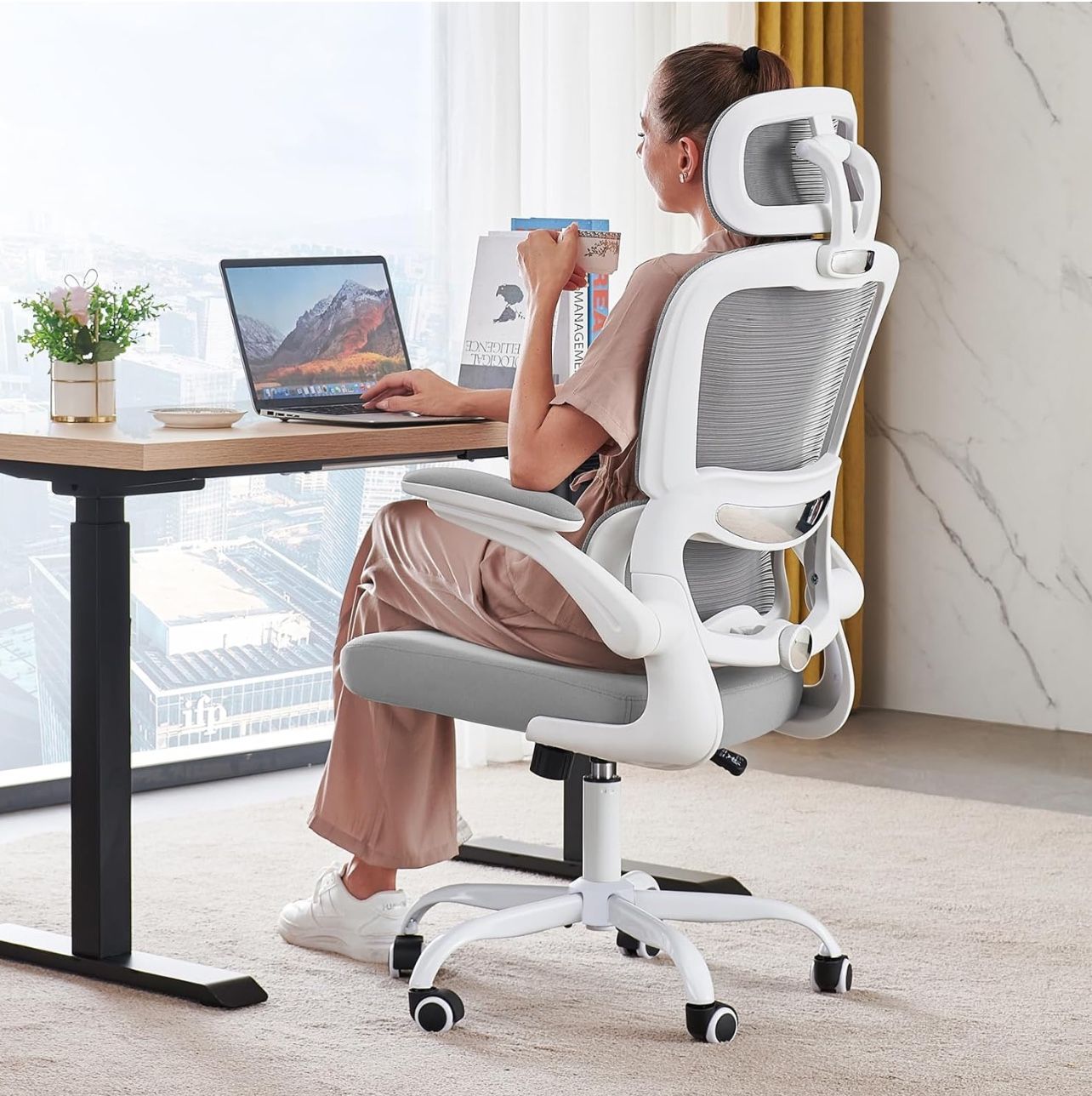 TRALT Desk Chair