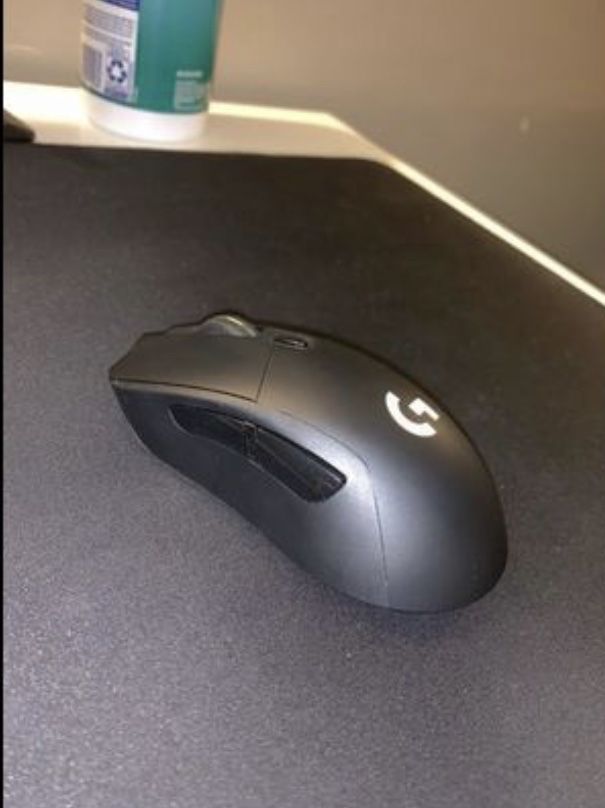 Logitech g703 “lightspeed” wireless gaming mouse