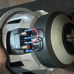 JL Audio 10w6v2