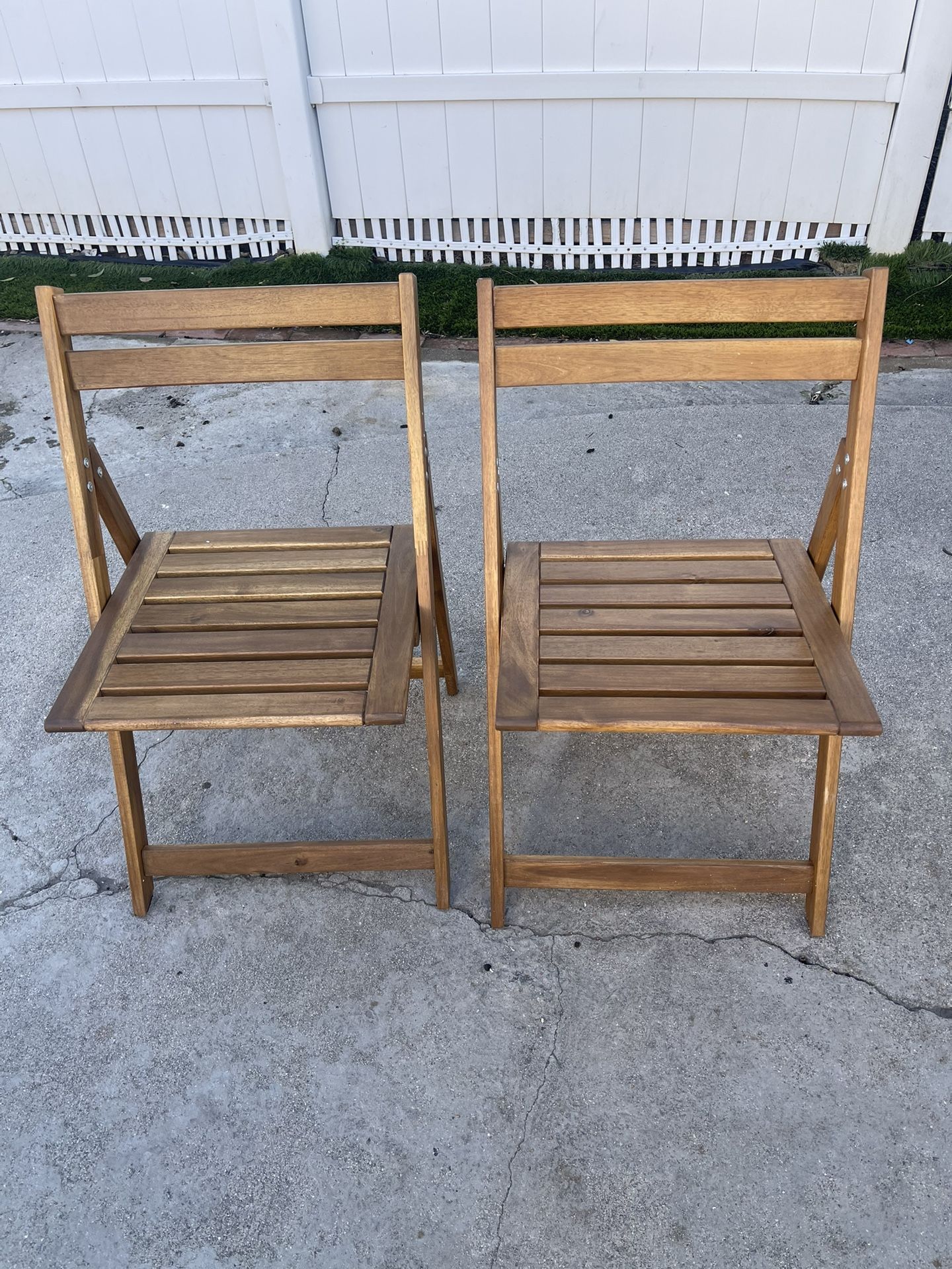 Solid Wood Folding Patio Dining Chairs