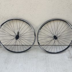 Bontrager 8/9/10 Speed Wheelset 