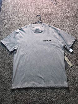 Fear of God Essentials Gray T-Shirt — Size M