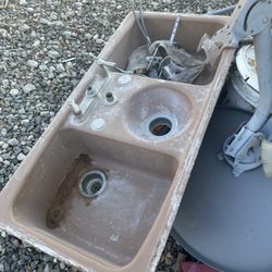 36 inch, 3 Bason cast-iron sink