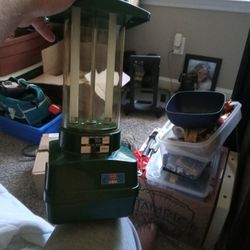 SPORTSMAN LANTERN.  6 VOLT