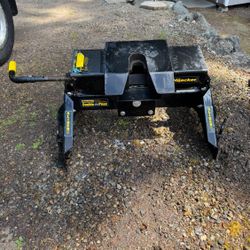 5th Wheel hitch 