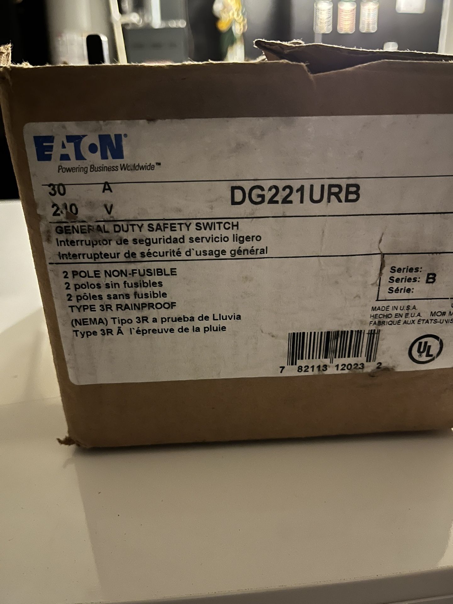 DG221URB Eaton Cutler Hammer 30A 240 volt 2P Non Fused Outdoor 3R Disconnect