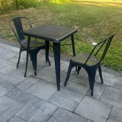 Bistro Table Chairs 