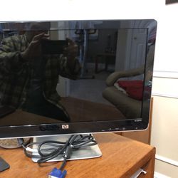 HP 20” 2009m LCD BLACK COMPUTER MONITOR  WithSTAND