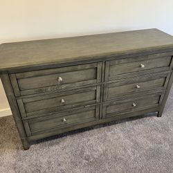 Grey Dresser