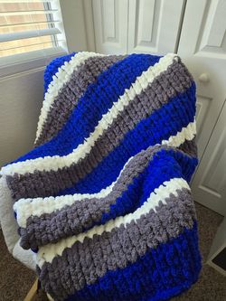 Hand Knitted Chunky Blankets