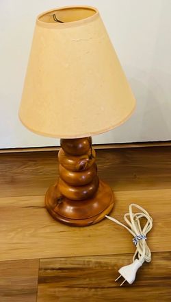 Wood Lamp