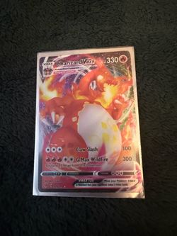 Pokémon card charizard vmax