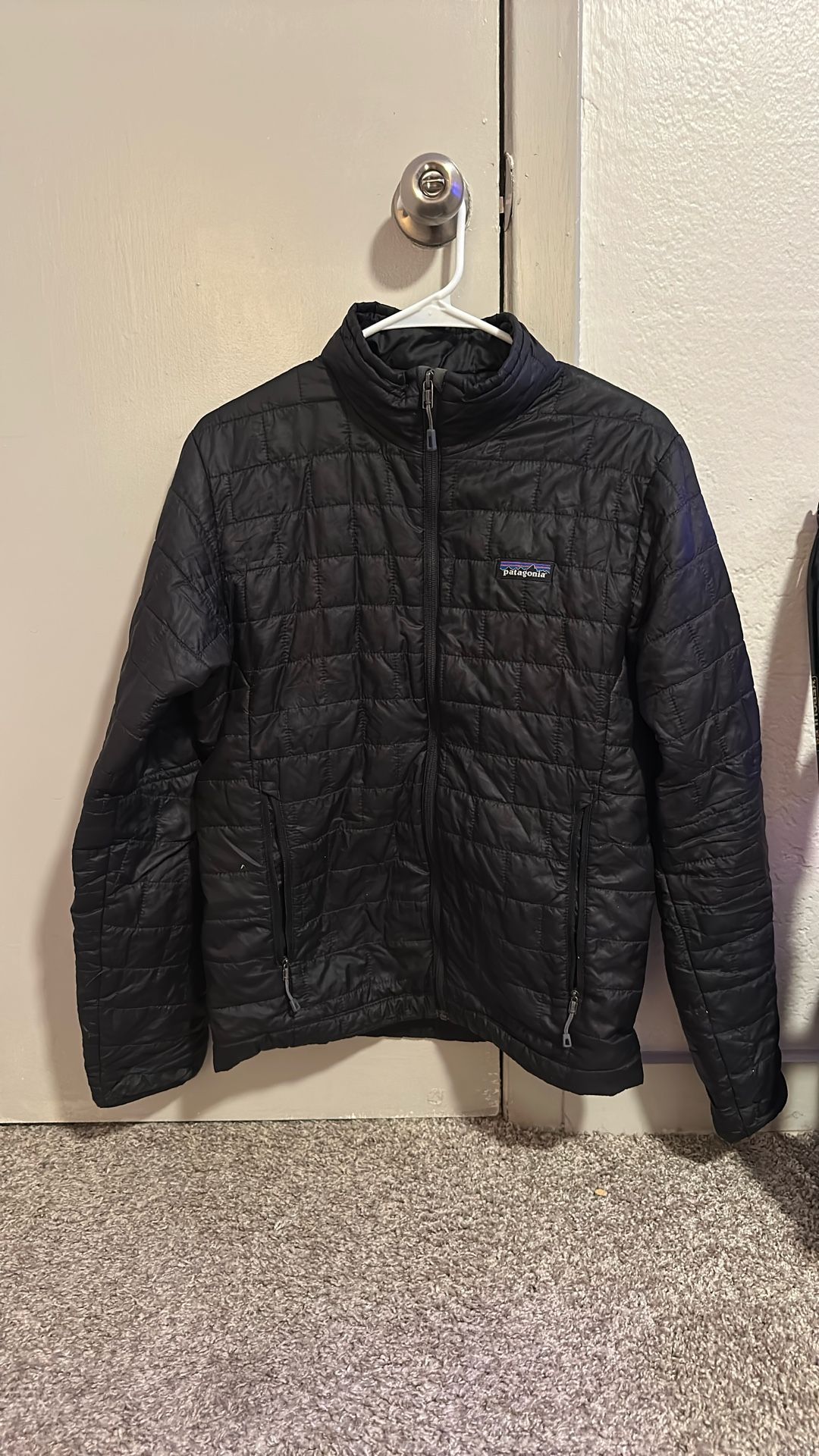 Nanopuff patagonia black jacket size S