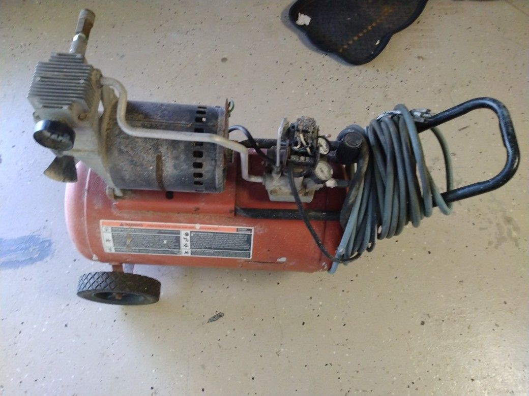 Craftsman Air Compressor With Hose 